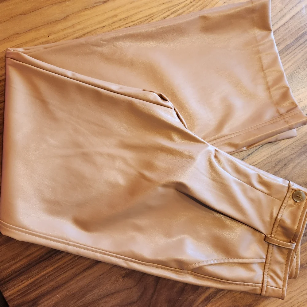 Pants - Picture 6 of 8